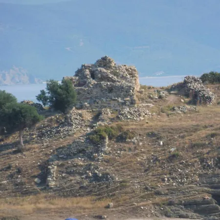Apartment Patriko - House 1, Traditional Stone House *