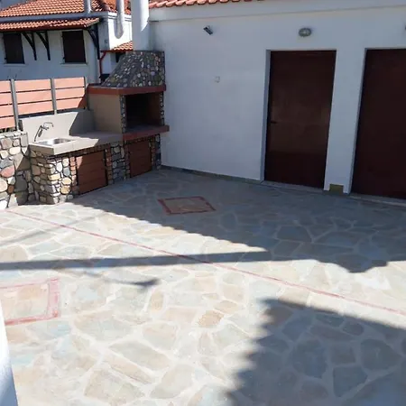 Апартаменты Patriko - House 1, Traditional Stone House Айос-Николаос