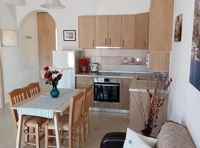 Patriko - House 1, Traditional Stone House Appartement