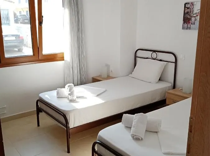 Appartement Patriko - House 1, Traditional Stone House