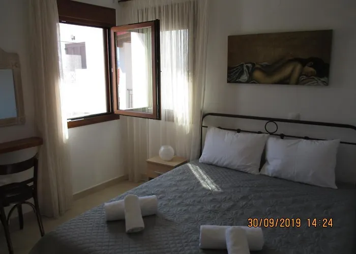Patriko - House 1, Traditional Stone House Appartement