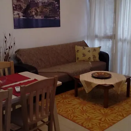 Apartamento Patriko - House 1, Traditional Stone House